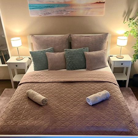 Szekely Apartmanhaz Siofok Luaran gambar