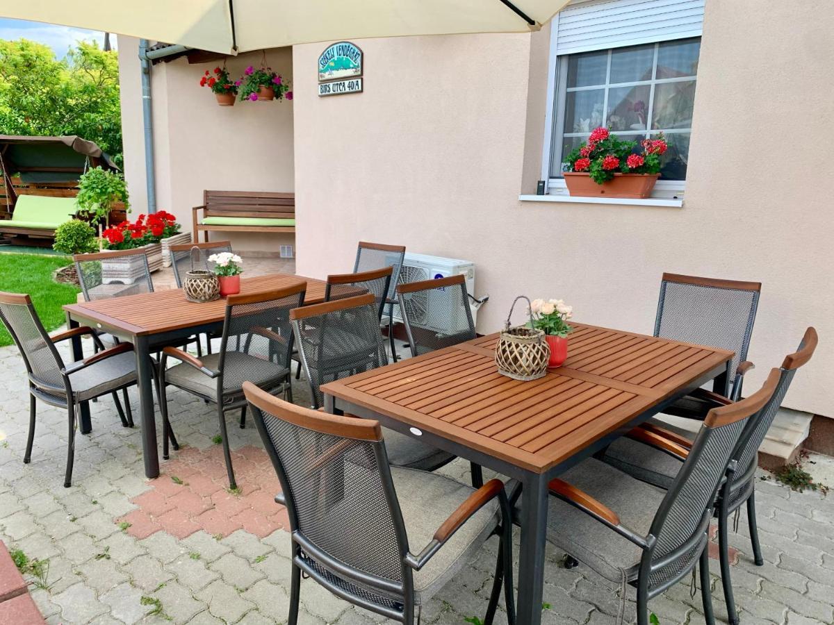 Szekely Apartmanhaz Siofok Luaran gambar