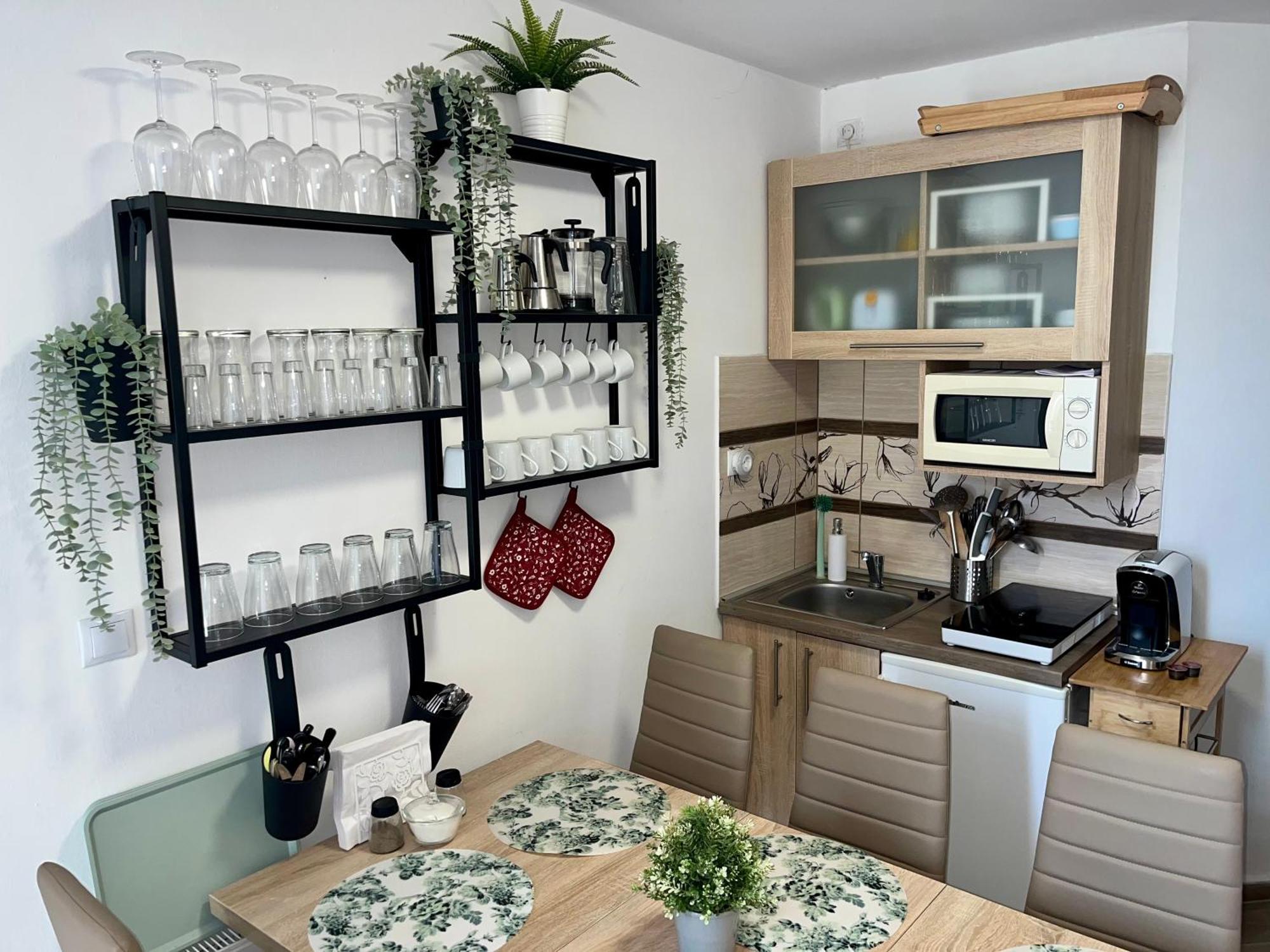 Szekely Apartmanhaz Siofok Luaran gambar