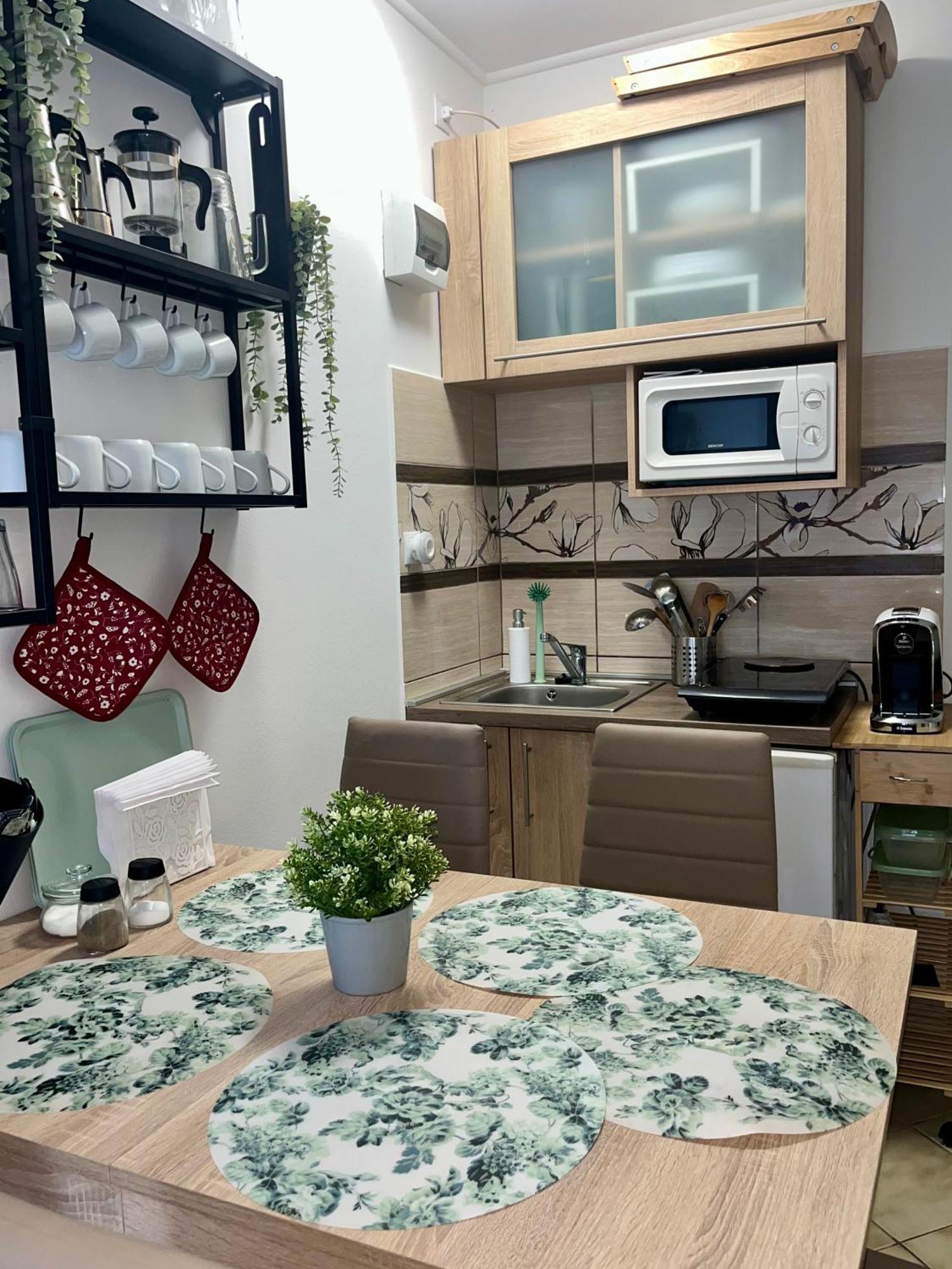 Szekely Apartmanhaz Siofok Luaran gambar